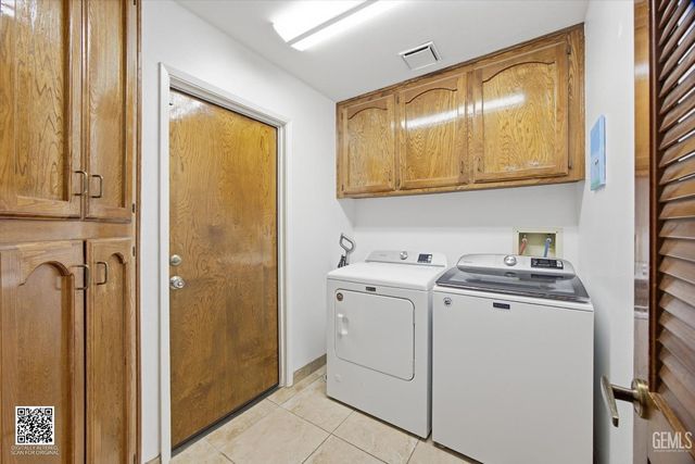 2601 Manitou Way, Bakersfield, CA 93309