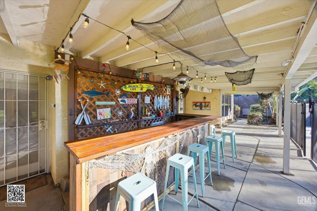 2601 Manitou Way, Bakersfield, CA 93309