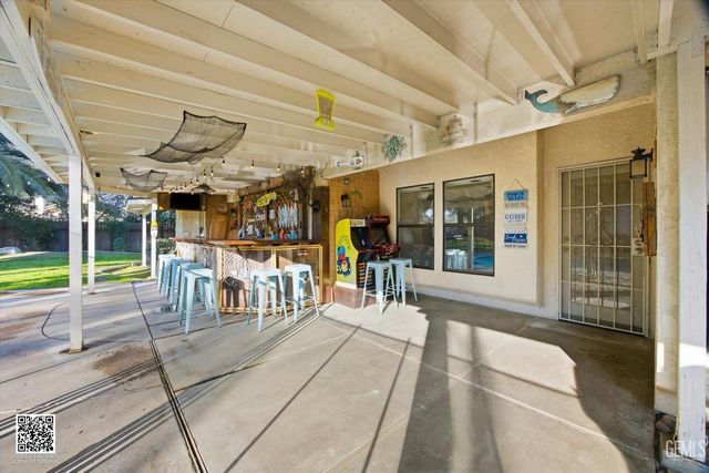 2601 Manitou Way, Bakersfield, CA 93309