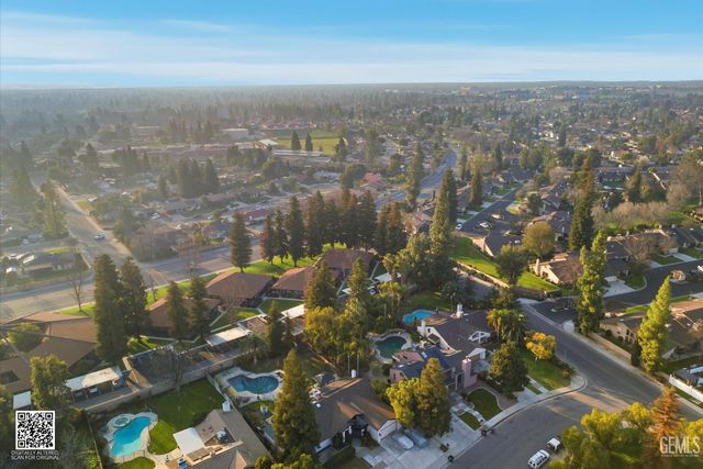 2601 Manitou Way, Bakersfield, CA 93309