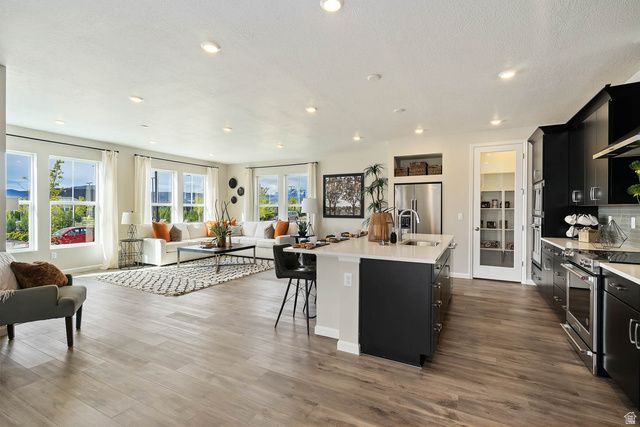 6108 W SPARROW VIEW DR, South Jordan, UT 84009