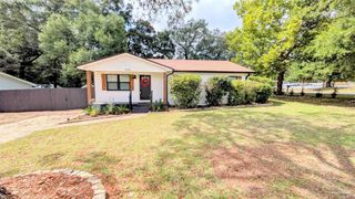 9644 Hollowbrook Dr, Pensacola, FL 32514