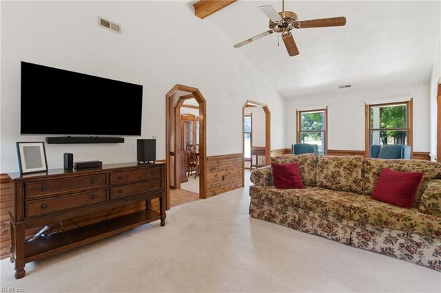 701 Baywood TRL, Chesapeake, VA 23323
