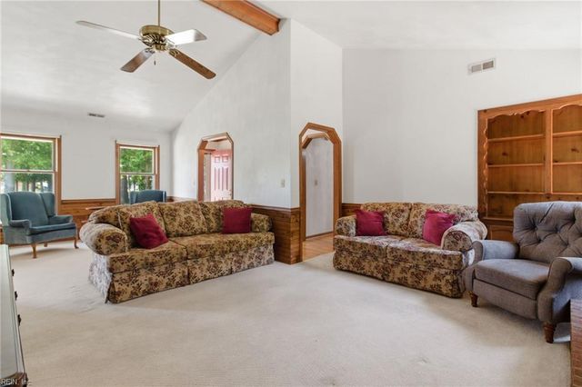 701 Baywood TRL, Chesapeake, VA 23323