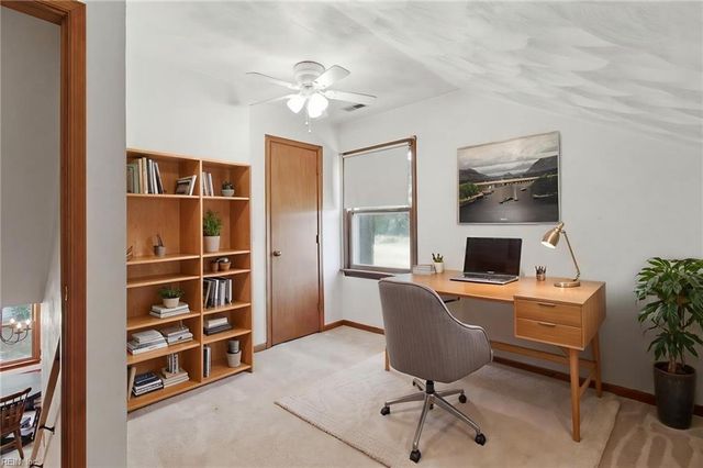 701 Baywood TRL, Chesapeake, VA 23323