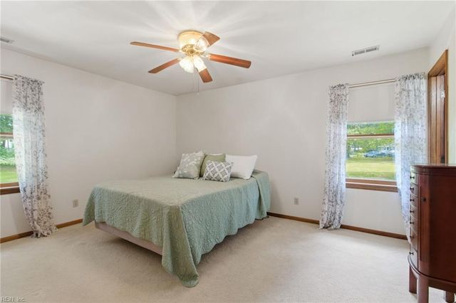 701 Baywood TRL, Chesapeake, VA 23323