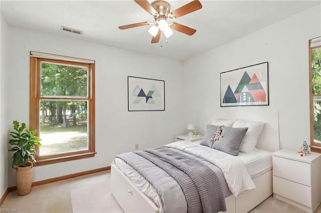 701 Baywood TRL, Chesapeake, VA 23323