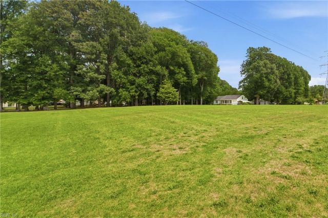 701 Baywood TRL, Chesapeake, VA 23323
