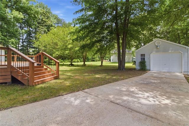 701 Baywood TRL, Chesapeake, VA 23323