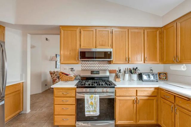 40281 Via Acuna, Murrieta, CA 92562