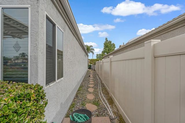 40281 Via Acuna, Murrieta, CA 92562