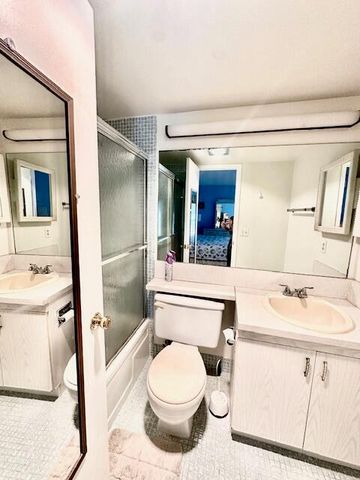 2067 Cornwall D, Boca Raton, FL 33434