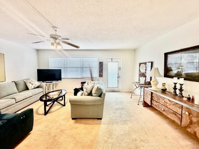 2067 Cornwall D, Boca Raton, FL 33434