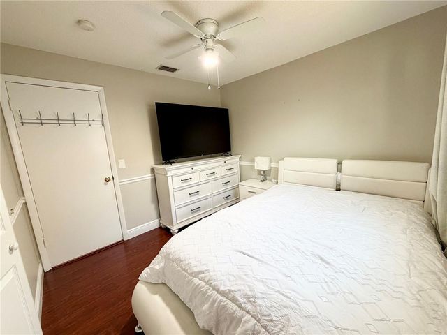 143 VALLEY CIRCLE, Brandon, FL 33510