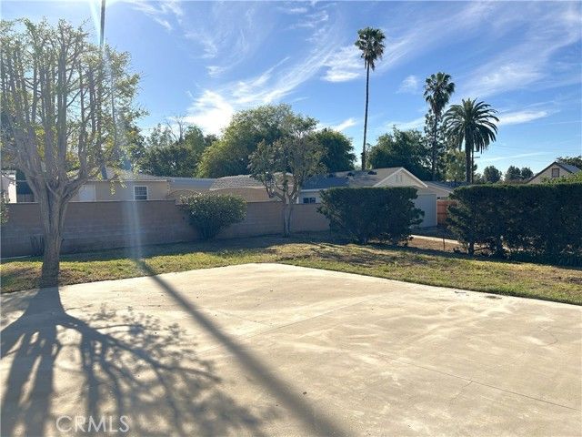 522 W 4th, San Dimas, CA 91773