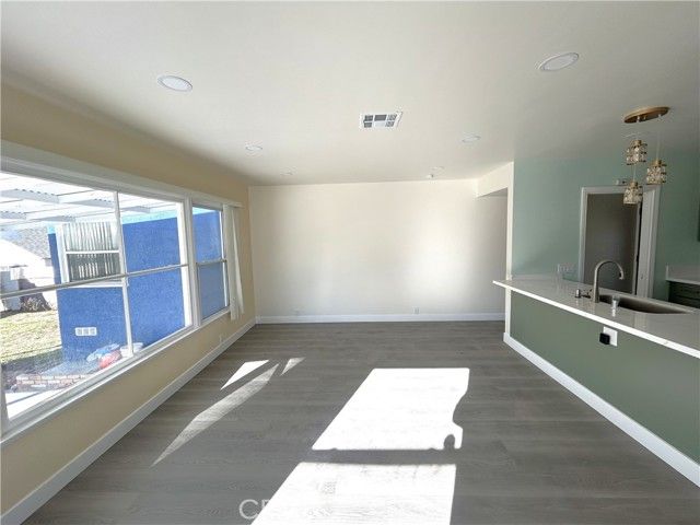 522 W 4th, San Dimas, CA 91773