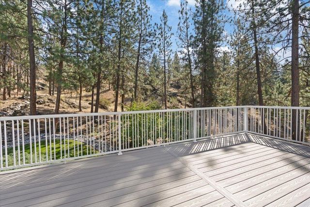 4127 S Best Ln, Spokane Valley, WA 99037