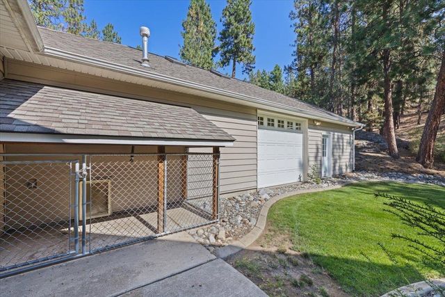 4127 S Best Ln, Spokane Valley, WA 99037