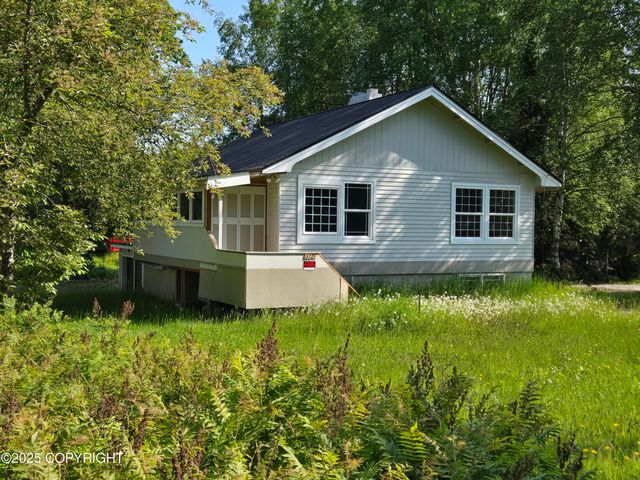 3727 W 74th Avenue, Anchorage, AK 99502
