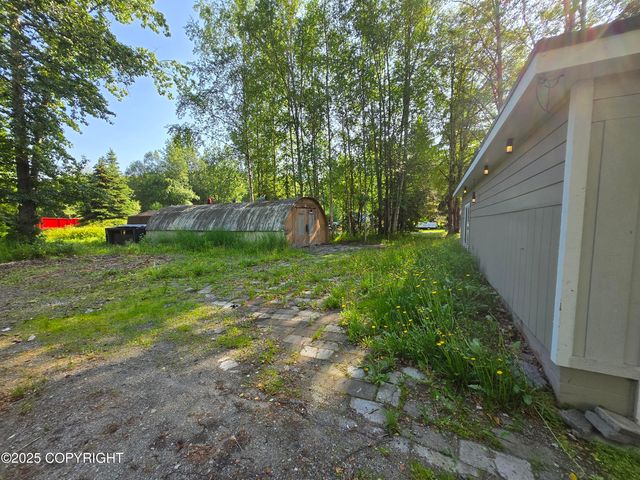 3727 W 74th Avenue, Anchorage, AK 99502