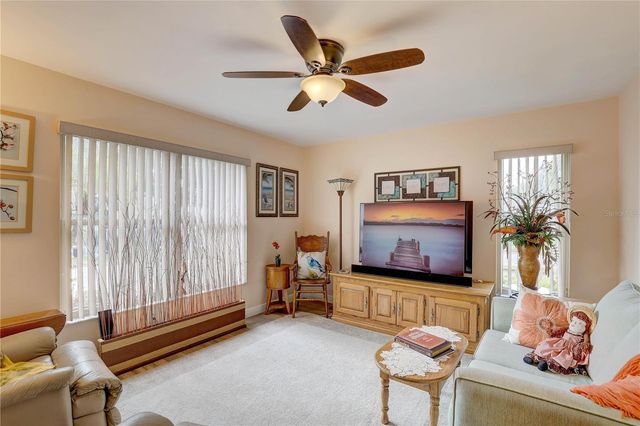 1319 GLENGARRY DRIVE, Palm Harbor, FL 34684