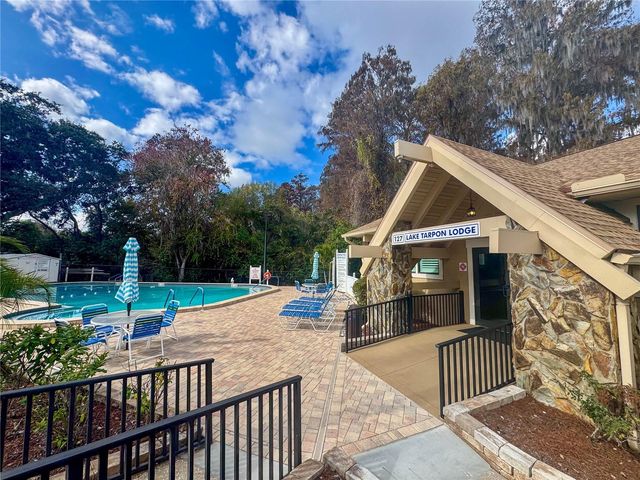 1319 GLENGARRY DRIVE, Palm Harbor, FL 34684