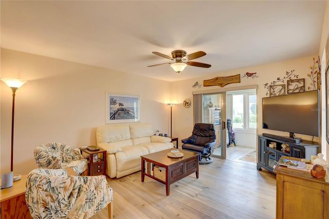 1319 GLENGARRY DRIVE, Palm Harbor, FL 34684