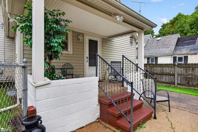 206 N Marquette Street, Durand, MI 48429