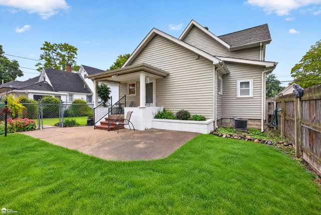 206 N Marquette Street, Durand, MI 48429
