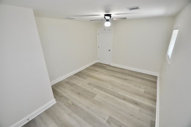 7634 Wynlea Street, Houston, TX 77061