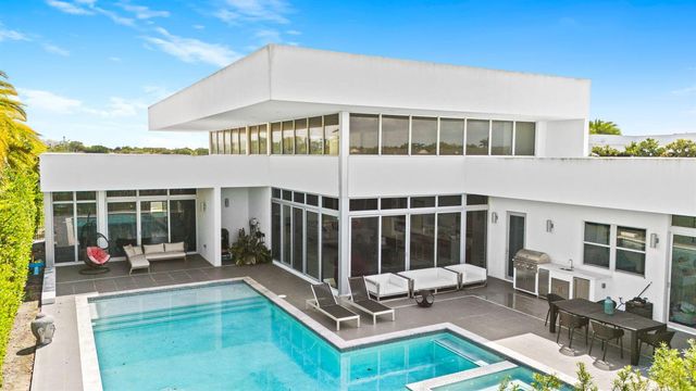 16758 Natures Way, Weston, FL 33326