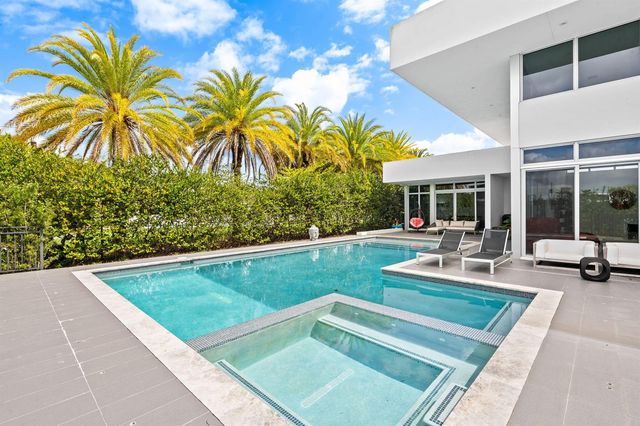 16758 Natures Way, Weston, FL 33326