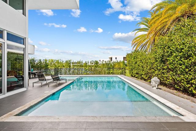 16758 Natures Way, Weston, FL 33326