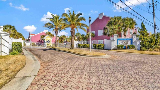 13909 Del Rio Dr 13909, Pensacola, FL 32507