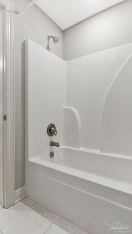 13909 Del Rio Dr 13909, Pensacola, FL 32507