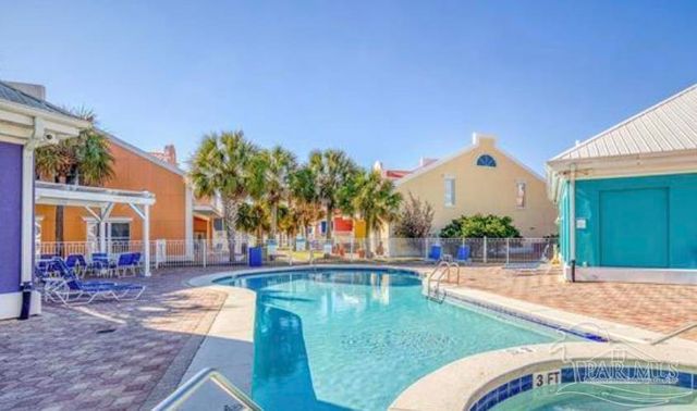 13909 Del Rio Dr 13909, Pensacola, FL 32507