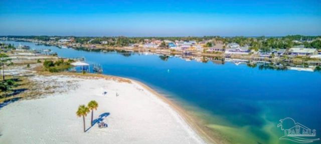 13909 Del Rio Dr 13909, Pensacola, FL 32507