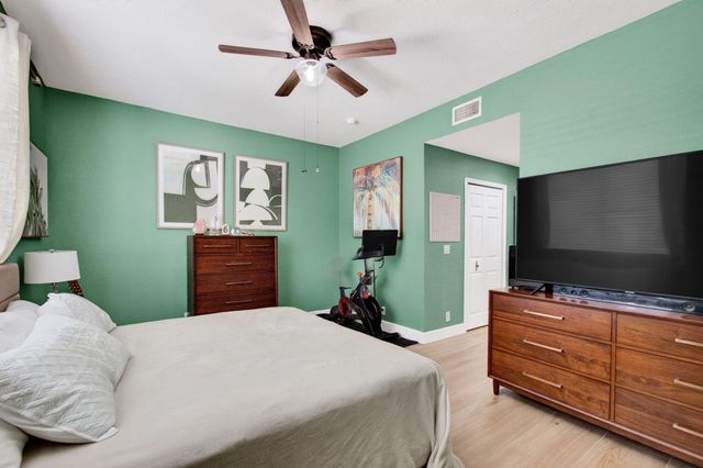 311 Bayfront Drive, Boynton Beach, FL 33435