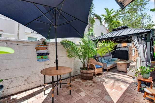 311 Bayfront Drive, Boynton Beach, FL 33435