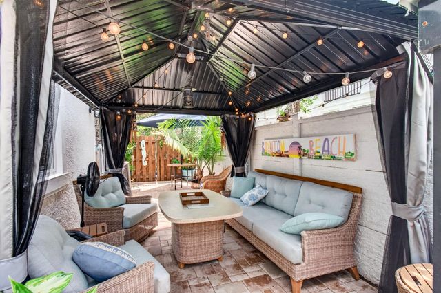 311 Bayfront Drive, Boynton Beach, FL 33435