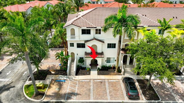 311 Bayfront Drive, Boynton Beach, FL 33435