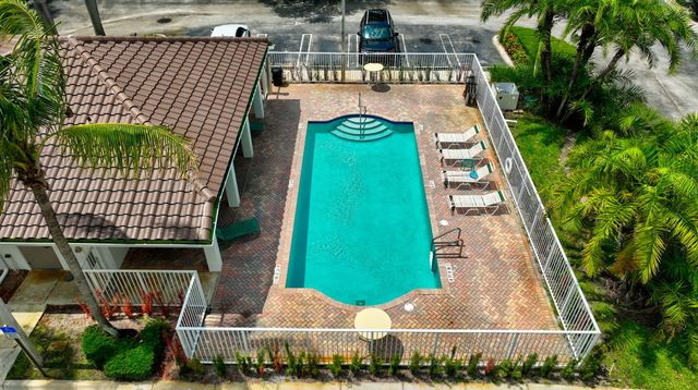 311 Bayfront Drive, Boynton Beach, FL 33435