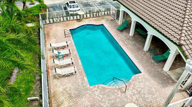 311 Bayfront Drive, Boynton Beach, FL 33435