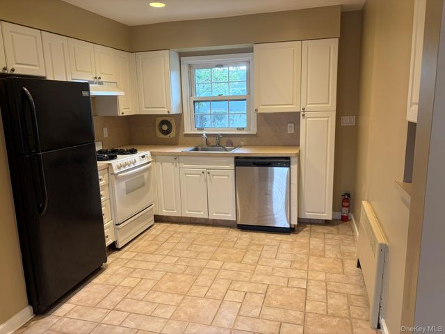243 Lee Avenue, Hicksville, NY 11801