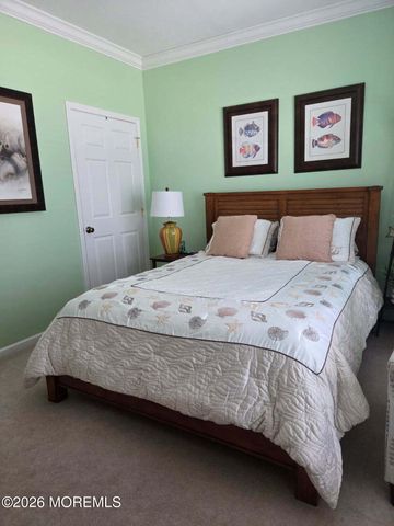 37 Frank Drive, Manahawkin, NJ 08050