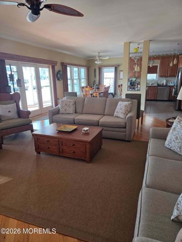 37 Frank Drive, Manahawkin, NJ 08050