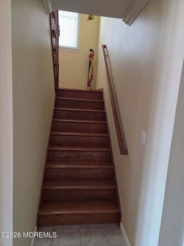 37 Frank Drive, Manahawkin, NJ 08050
