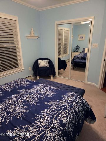 37 Frank Drive, Manahawkin, NJ 08050