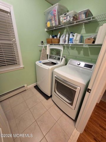 37 Frank Drive, Manahawkin, NJ 08050