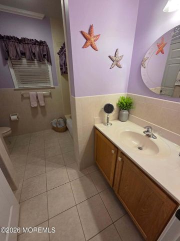 37 Frank Drive, Manahawkin, NJ 08050